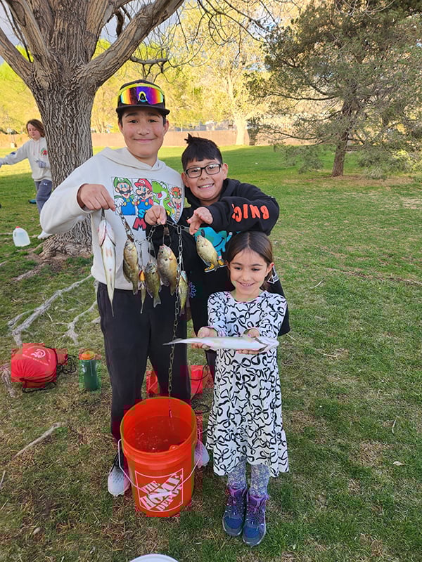 Northwest - Tingley Beach - Joaquin, Cecilia and Max