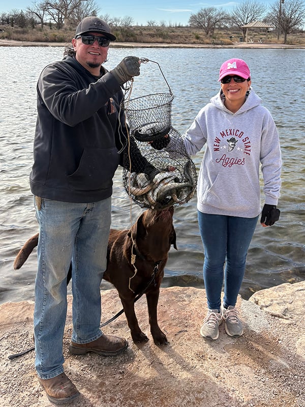 Southeast - Oasis Park Lake - Mario and Monica Velasco
